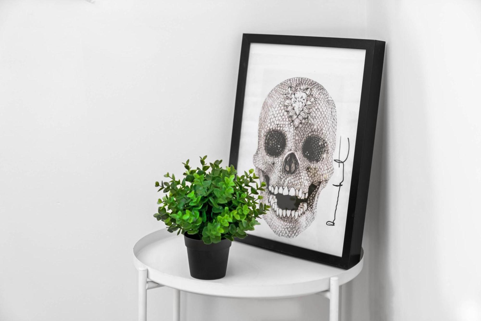 Stylish Apartment - Parking - Outdoor Terrace - Wolverhampton - Netlix - Wifi - 9Bpc Buitenkant foto